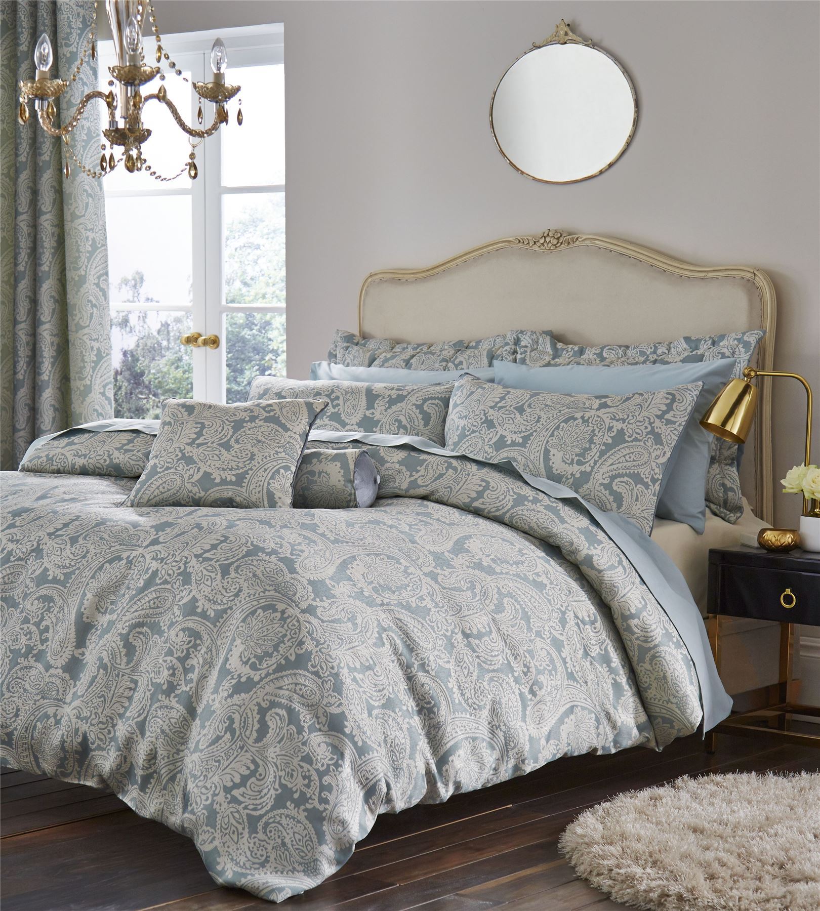 Opulent Jacquard Duvet Quilt Cover Set, Double King Size Bedding