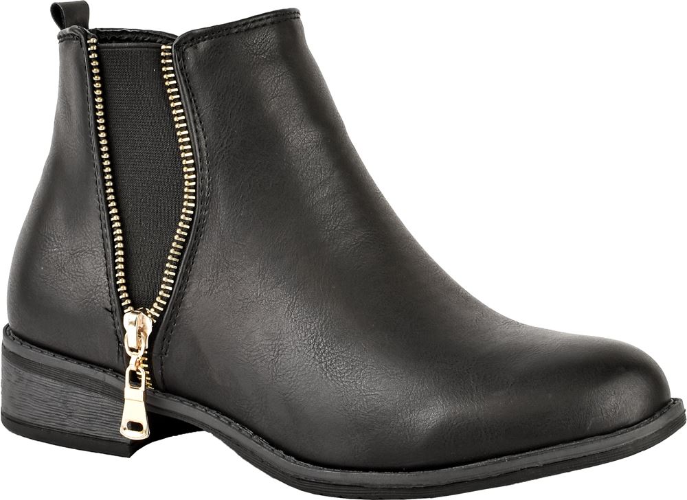 THE WOMEN'S FOOTWEAR COLLECTION Boots are your day-to-night bestfriend, giving a floral dress that tough twist - add a biker jacket for even more attitude. Find your summer feet in jelly sandals and enjoy balmy nights in block heels.