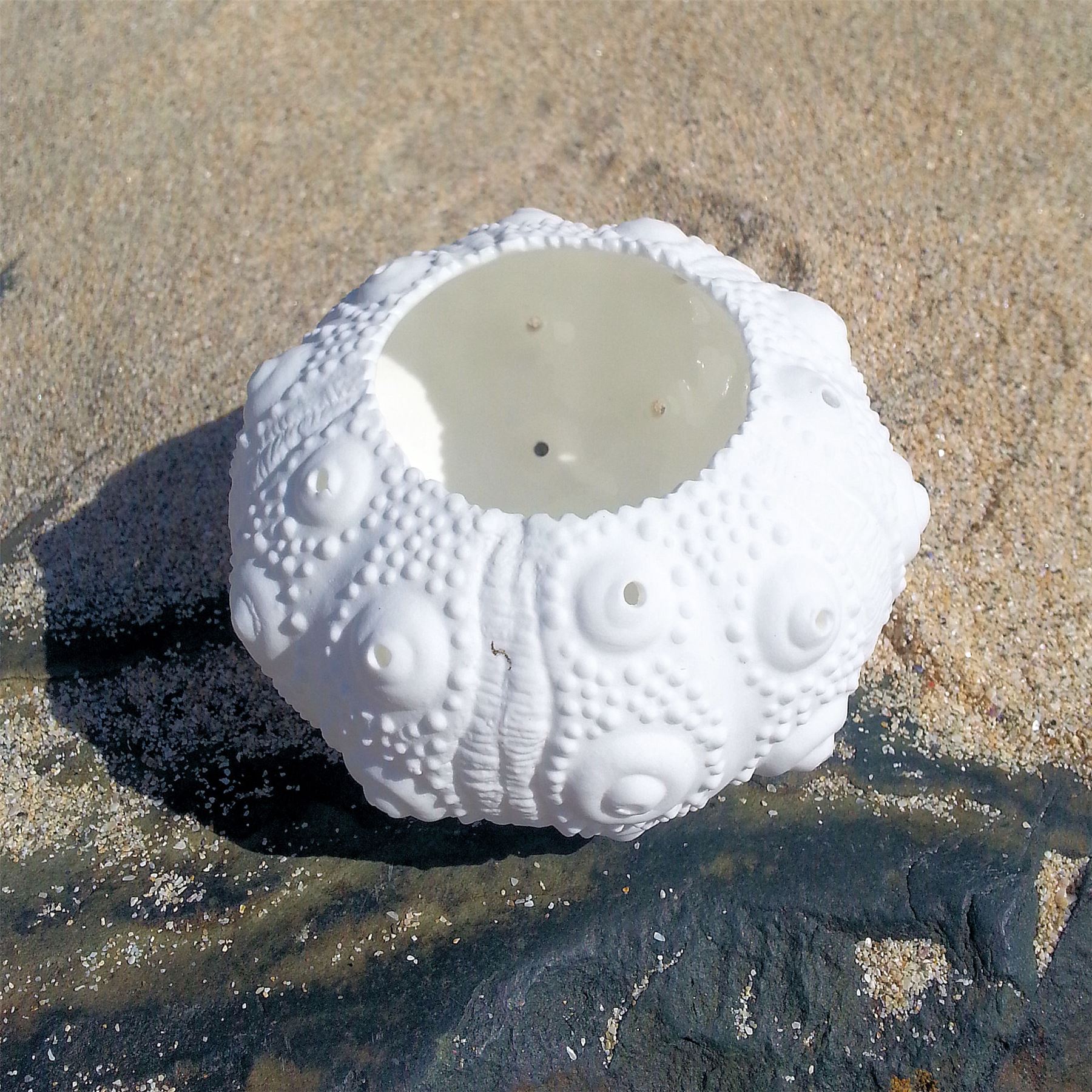 NAUTICAL WHITE VOTIVE TEA LIGHT HOLDER CERAMIC SHELL COASTAL DECOR 2