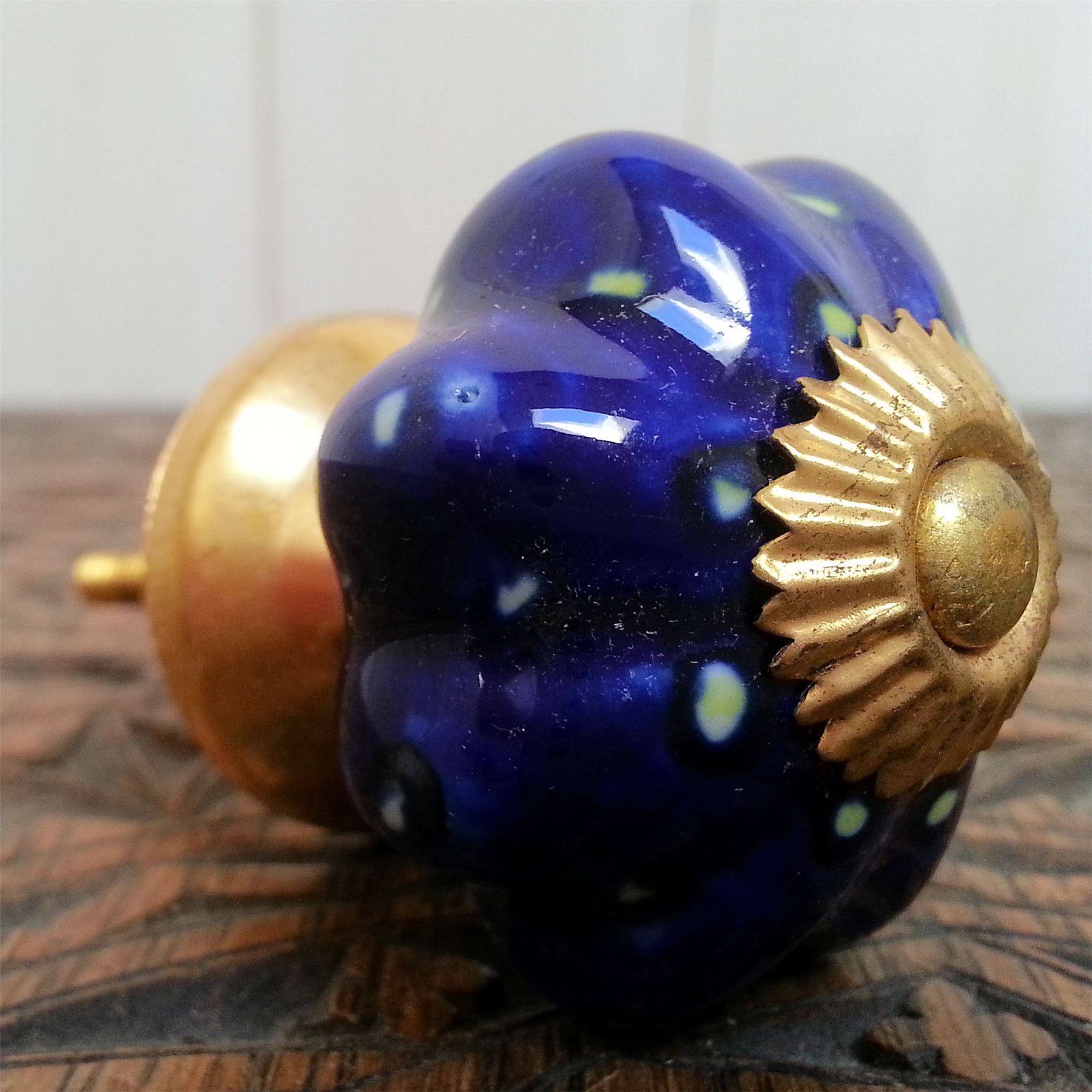 BIG CHOICE BLUE CERAMIC DRAWER PULLS DOOR KNOBS FURNITURE HANDLES VTG