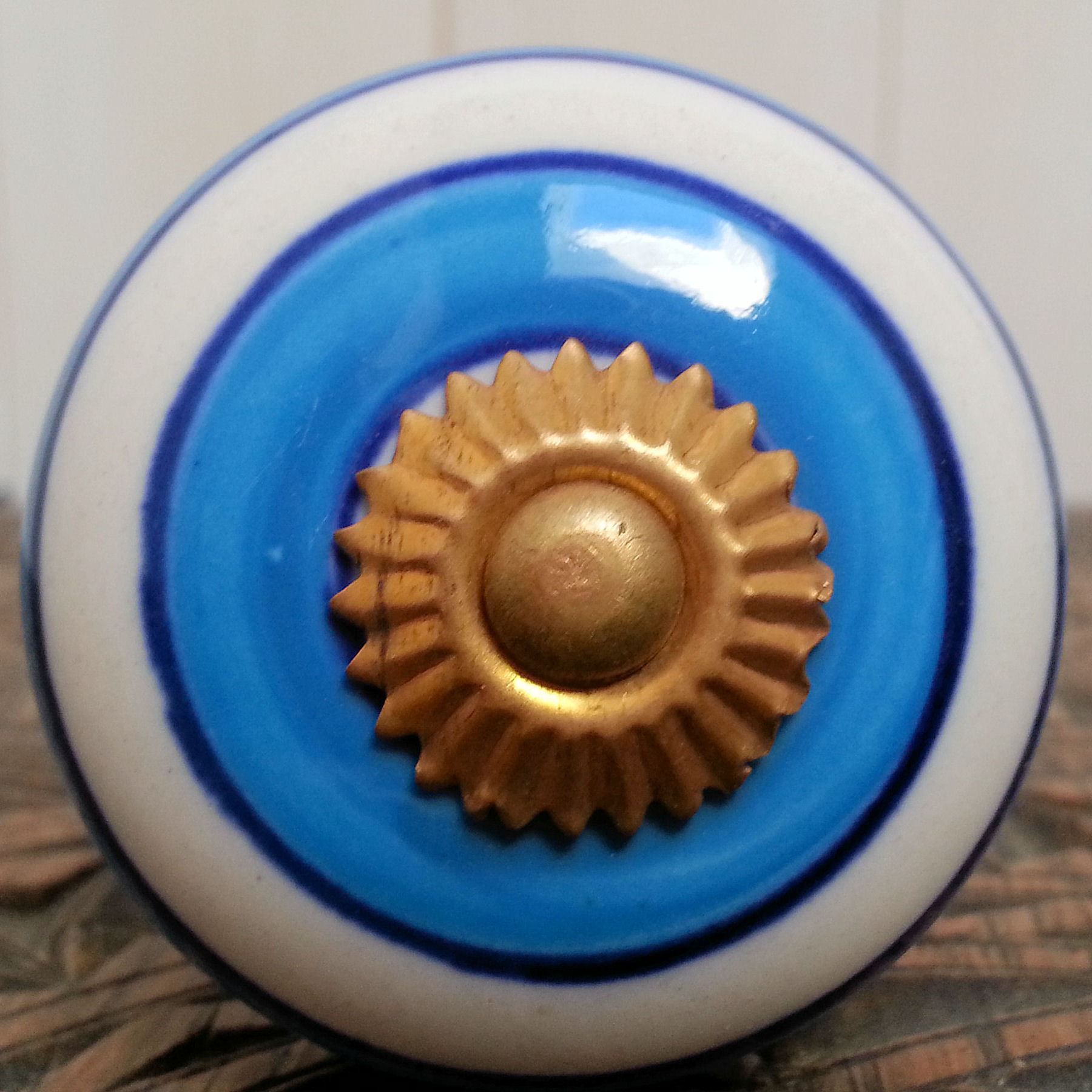 BIG CHOICE BLUE CERAMIC DRAWER PULLS DOOR KNOBS FURNITURE HANDLES VTG