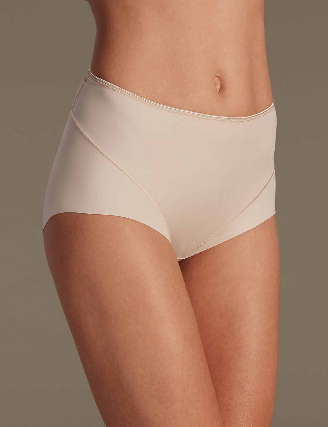 Fa M ou S Store Light Control No VPL Full Knickers Briefs eBay