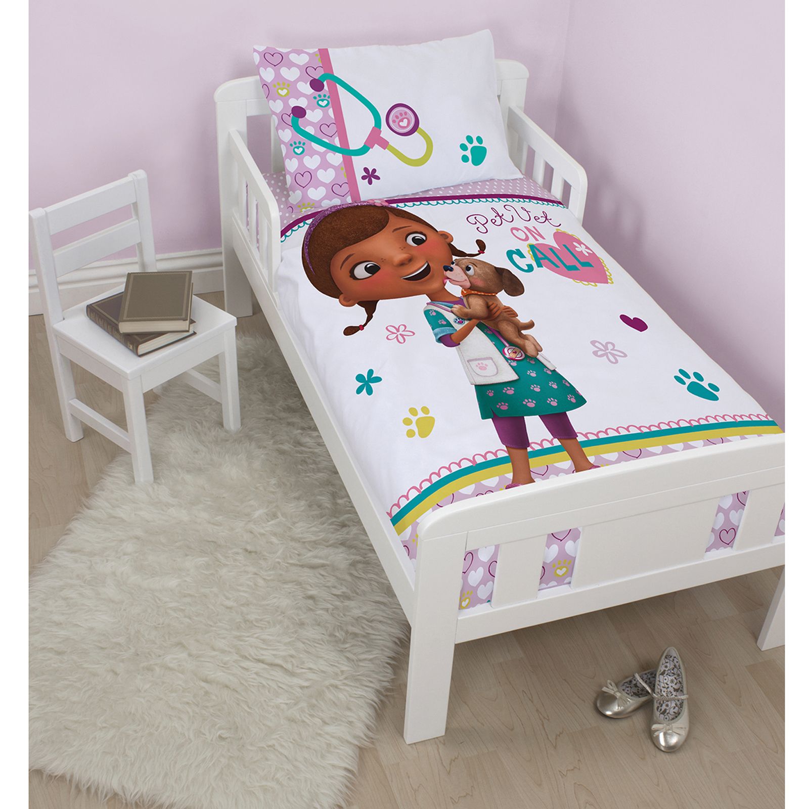 CHARACTER & DISNEY JUNIOR TODDLER BED DUVET COVER SETS BEDDING eBay
