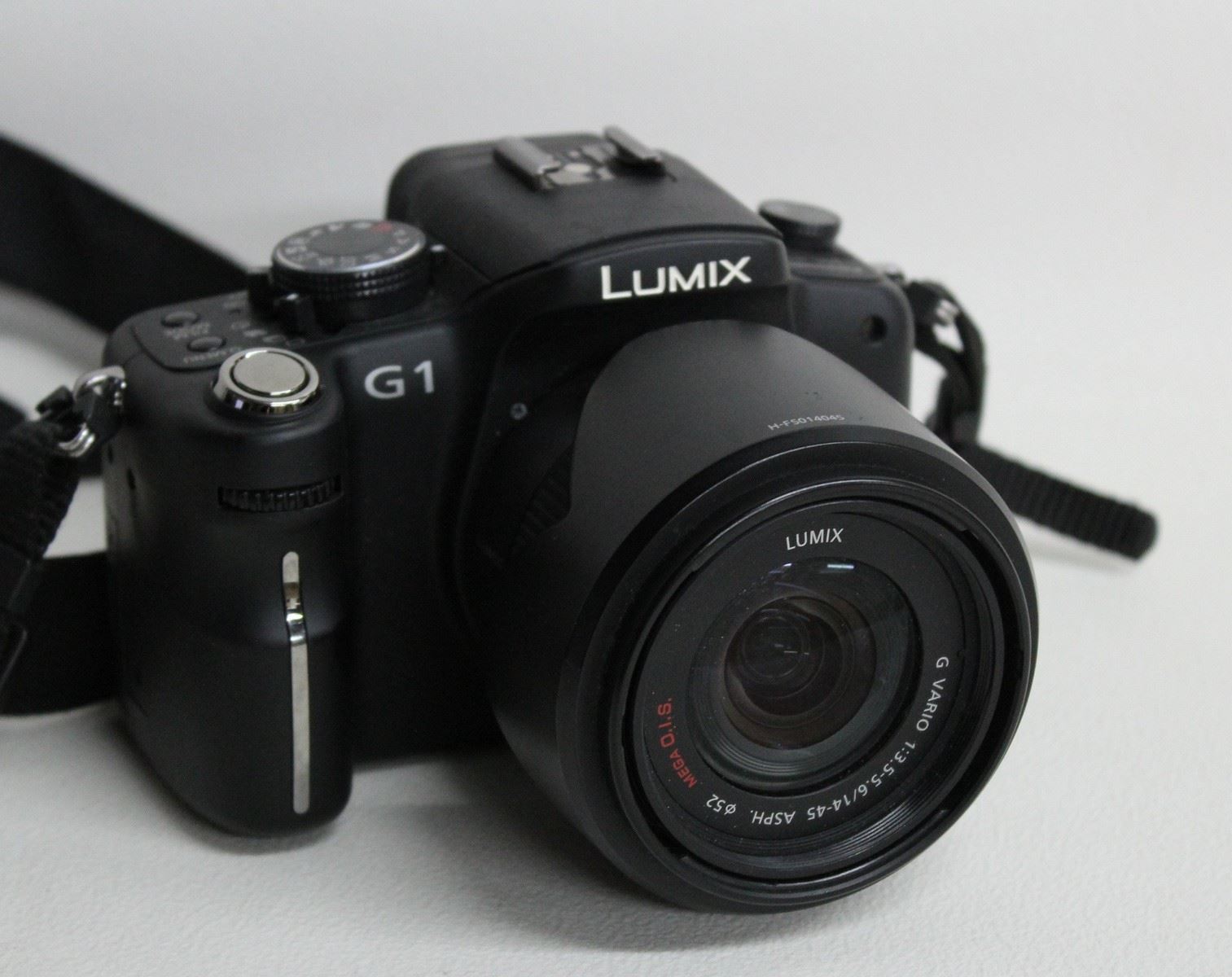 PANASONIC Lumix DMC-G1 Black 12Mp Mirrorless Interchangeable Lens ...