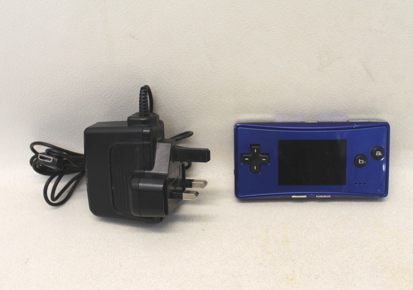 NINTENDO Game Boy Micro 'MEF10262399' Blue Handheld Console Bundle