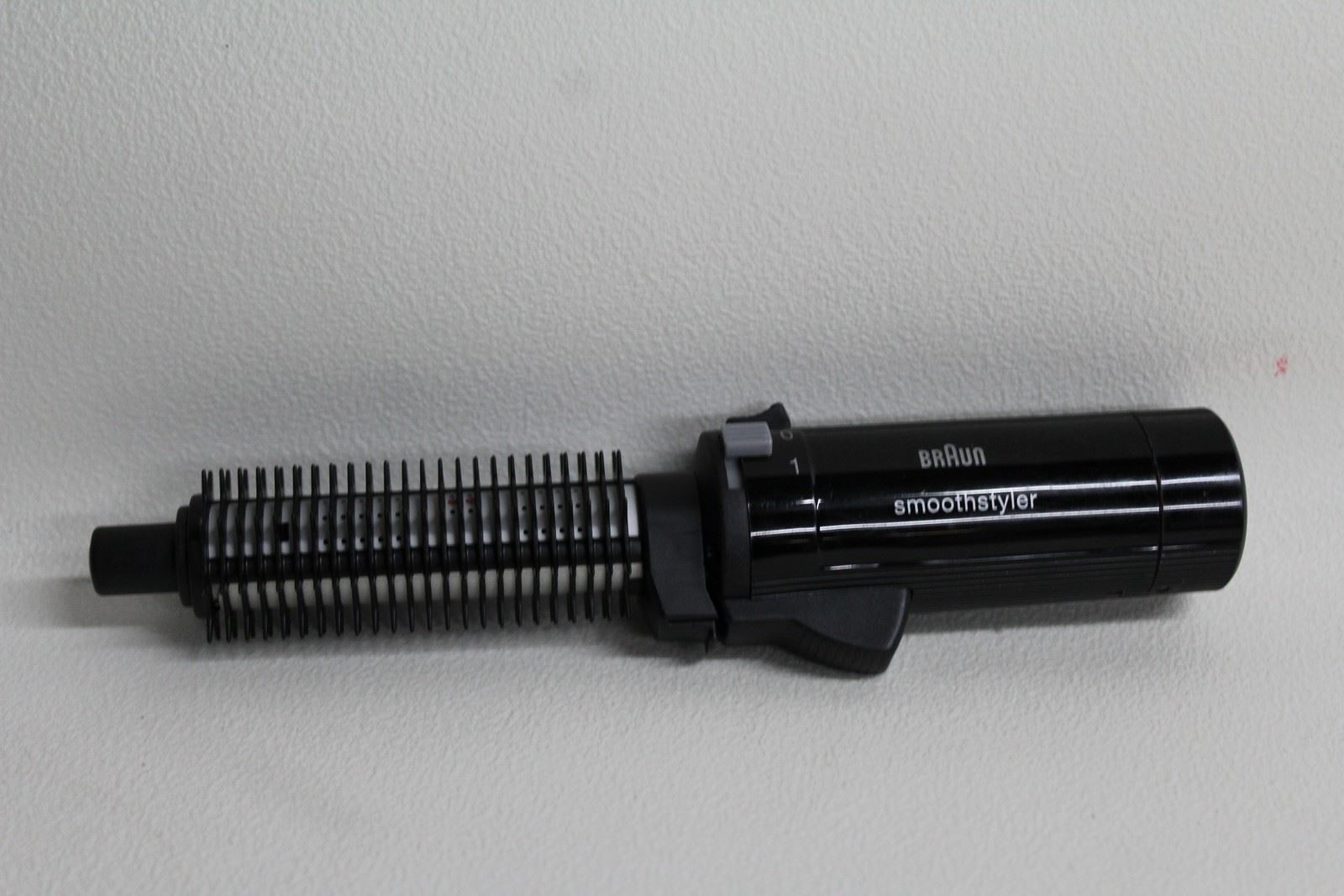 BRAUN 4560 Smoothstyler Cordless Small Curling Tongs Hotbrush Hair