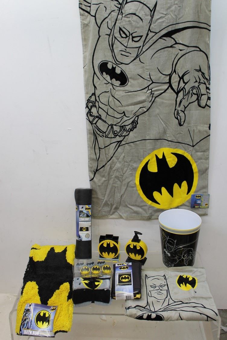 NEW Franco 26 Piece Batman Bathroom Accessories SET