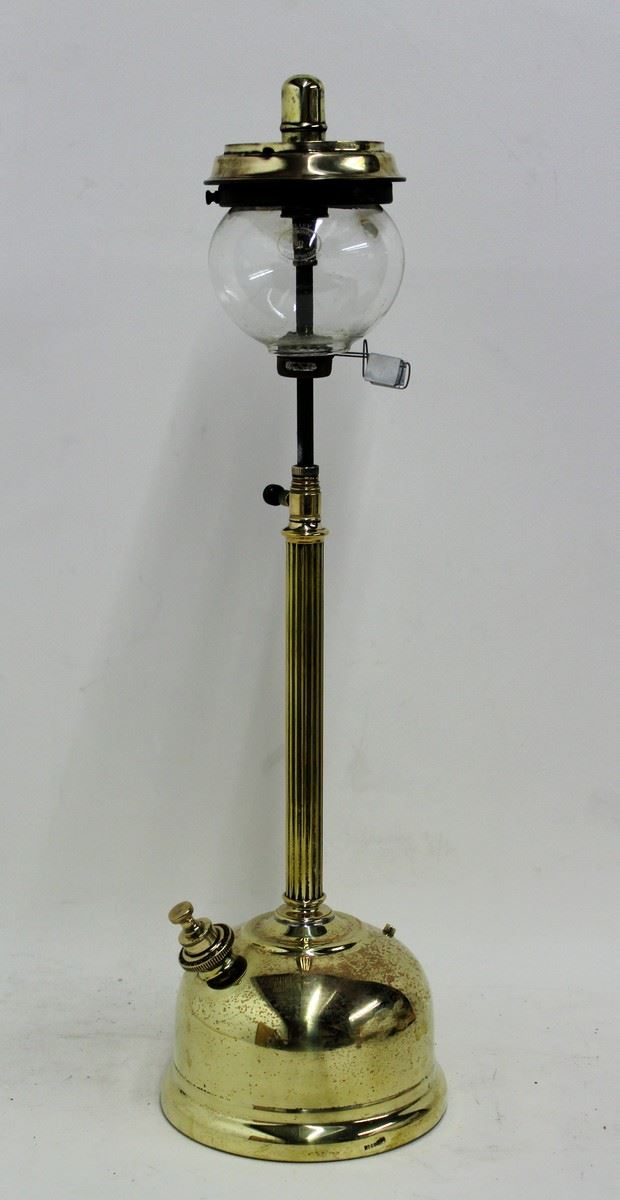 TILLEY TL11 Vintage Brass Table Lamp 182 Durosil Globe w PreHeating