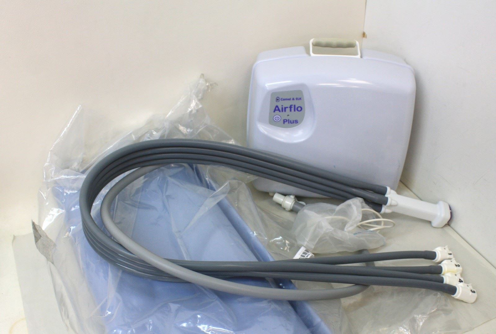 MANGAR INTERNATIONAL ELK Emergency Lifting Cushion With Airflo