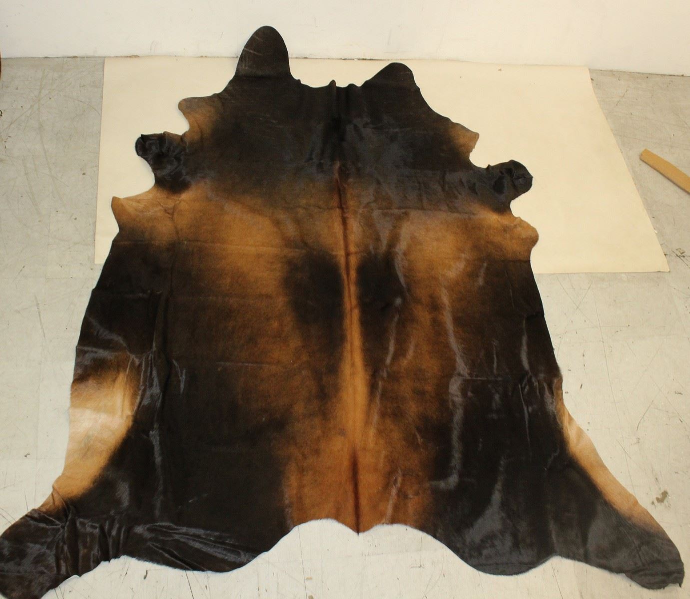 NEW Extra Large Brazilian Cowhide Hearth Rug Cow Hide Dark Brown