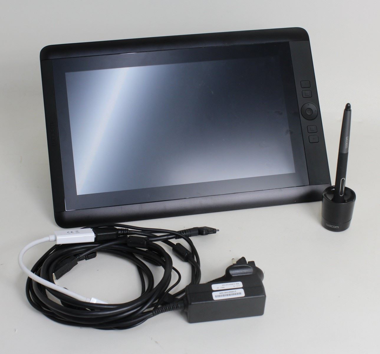 Cintiq 13HD 1920 x 1080 Interactive Pen Display Graphics Drawing