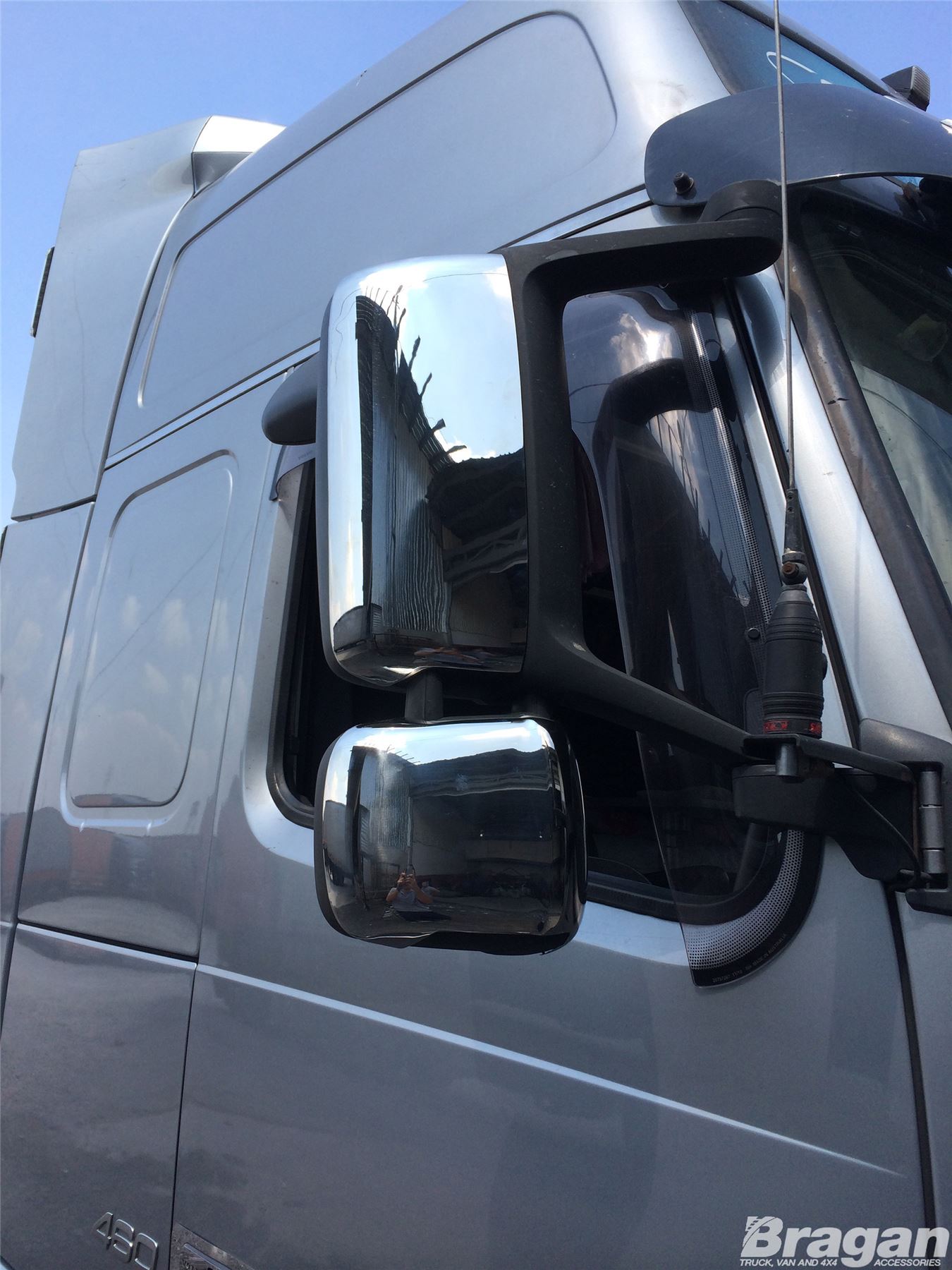 Volvo FH / FM Series 2 / 3 Stainless Steel Chrome Side Mirror Covers