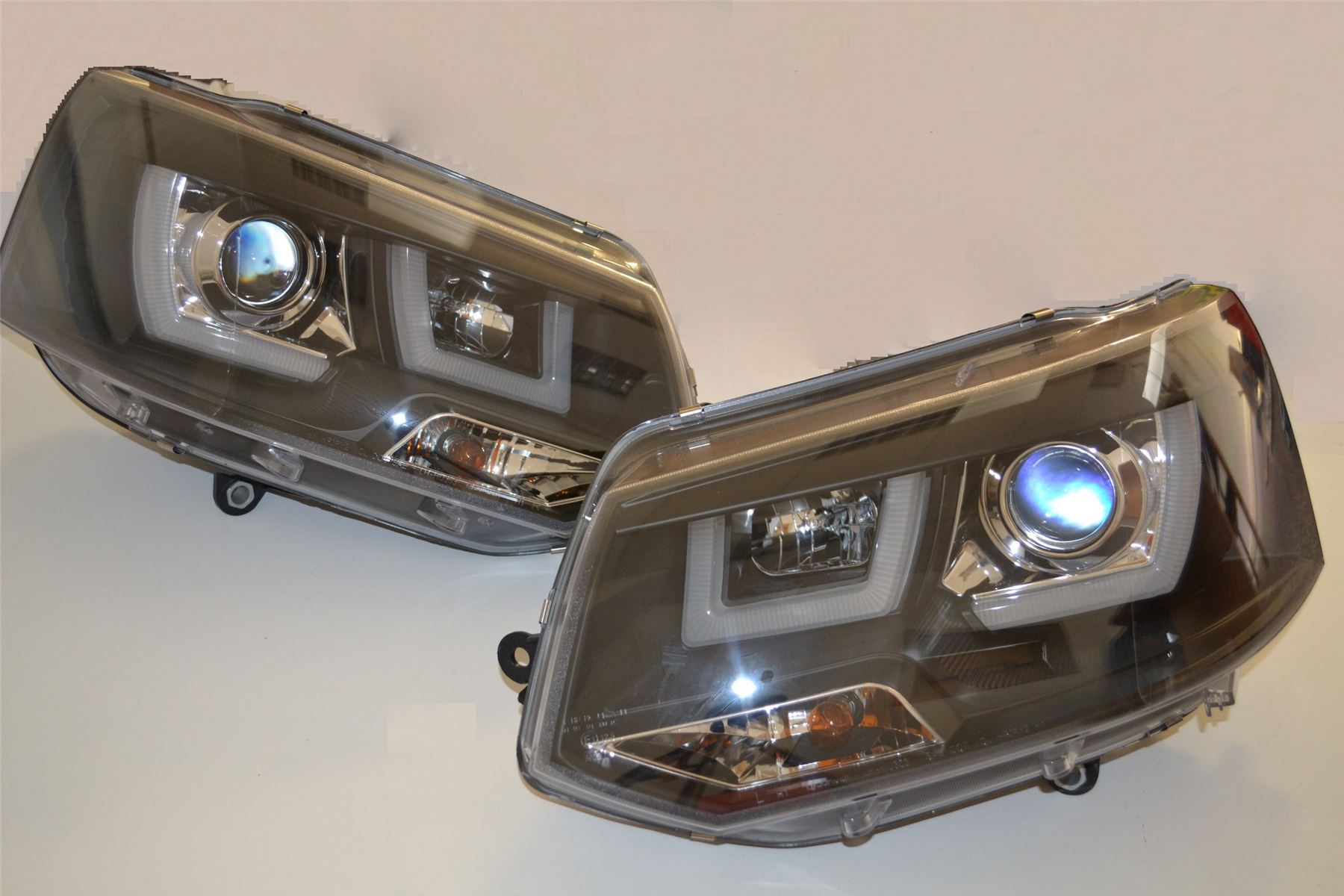 HEADLIGHTS PAIR WITH Day Running Lights FOR VW TRANSPORTER T5.1 RHD