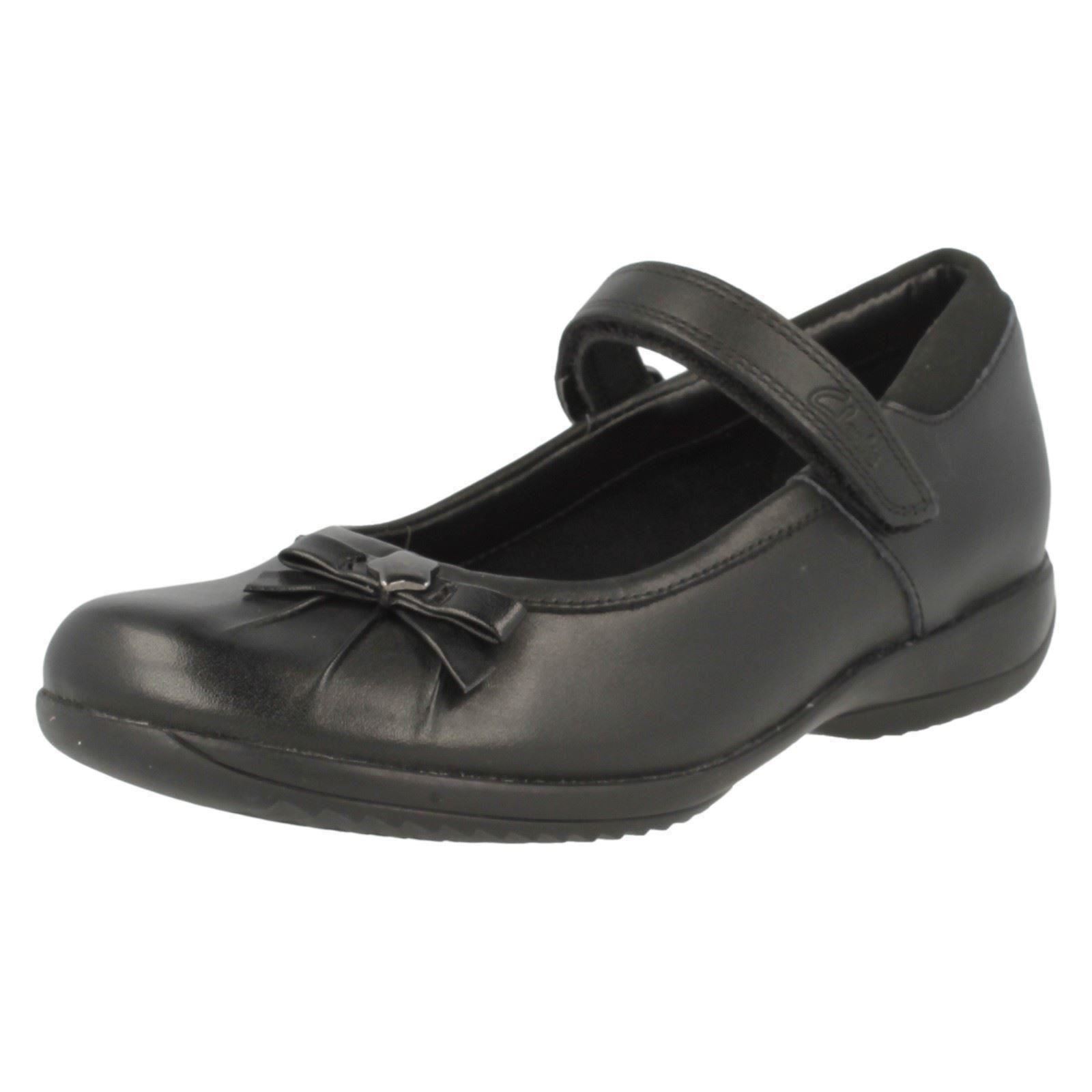 clarks girls school shoes sale