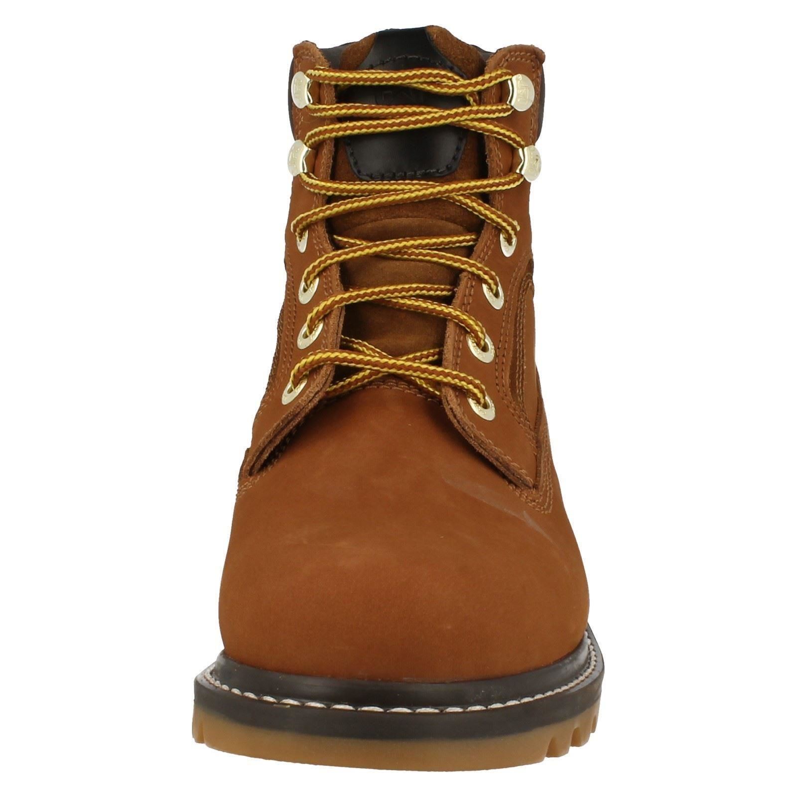 mens caterpillar walking boots
