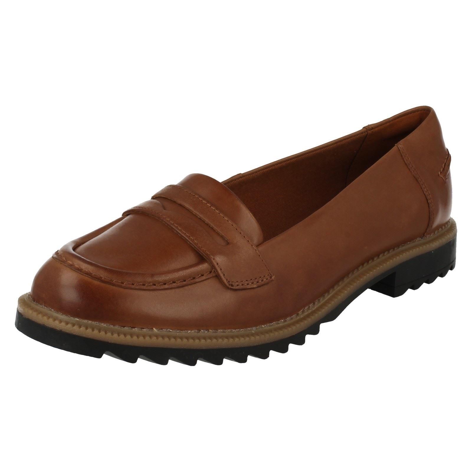 clarks loafer shoes clarks smart slip on loafer flat shoes griffin clarks loafer shoes clarks smart slip on loafer flat shoes griffin