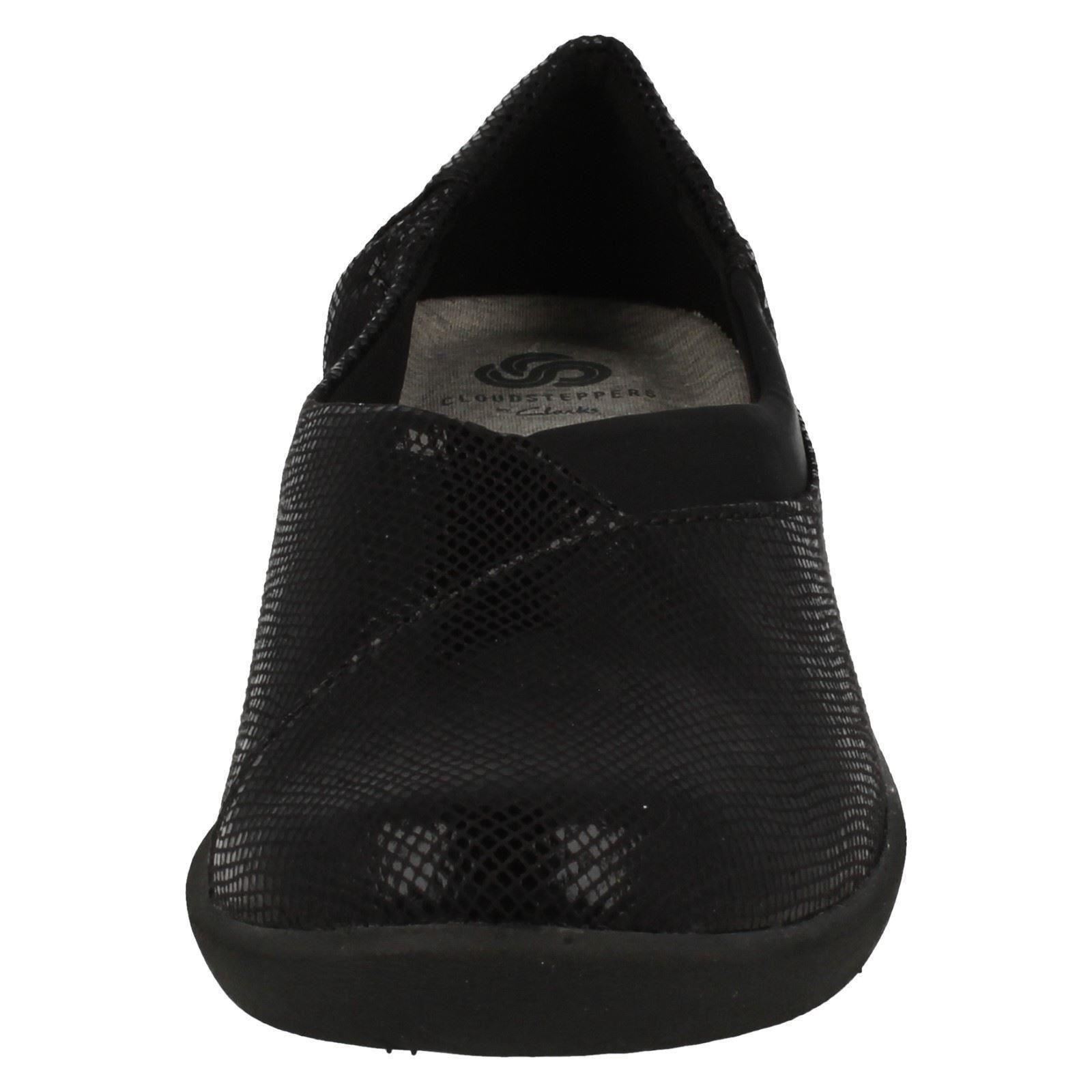 Ladies Clarks Cloudstepper Slip On Shoes Sillian Jetay Ladies Clarks Cloudstepper Slip On Shoes Sillian Jetay