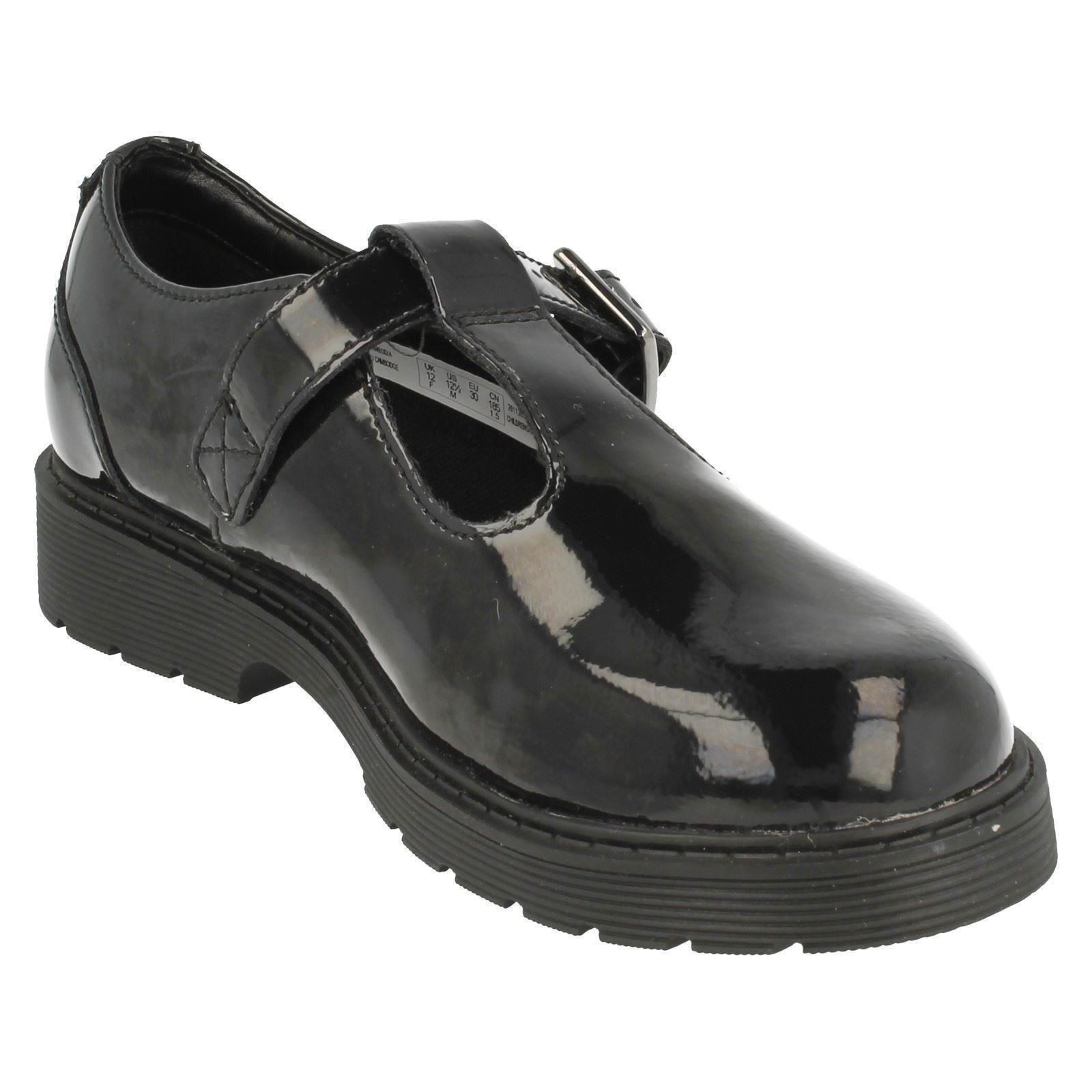 clarks womens school shoes