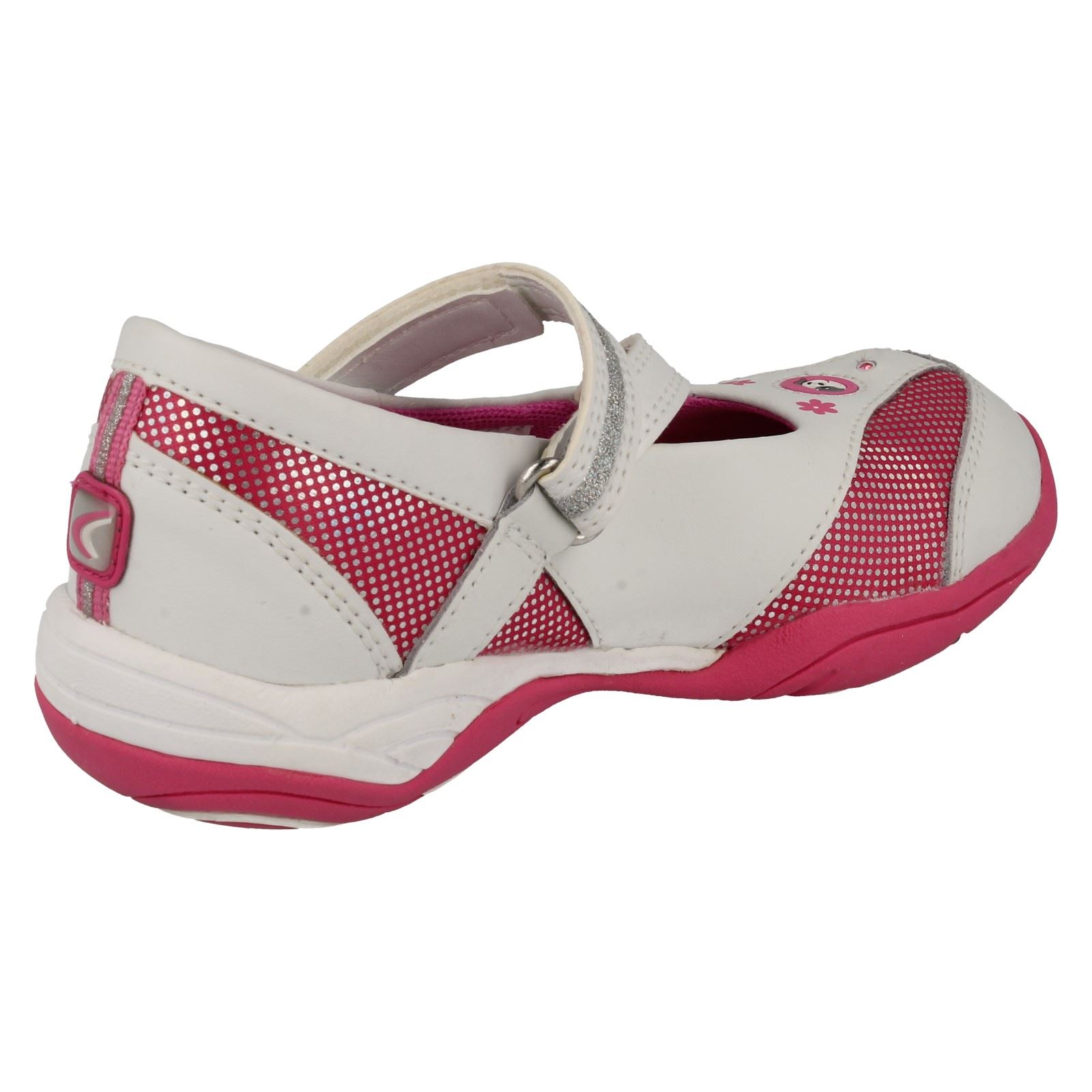 Girls Cica by Clarks Trainer Shoes with Toys Daisy Sun eBay
