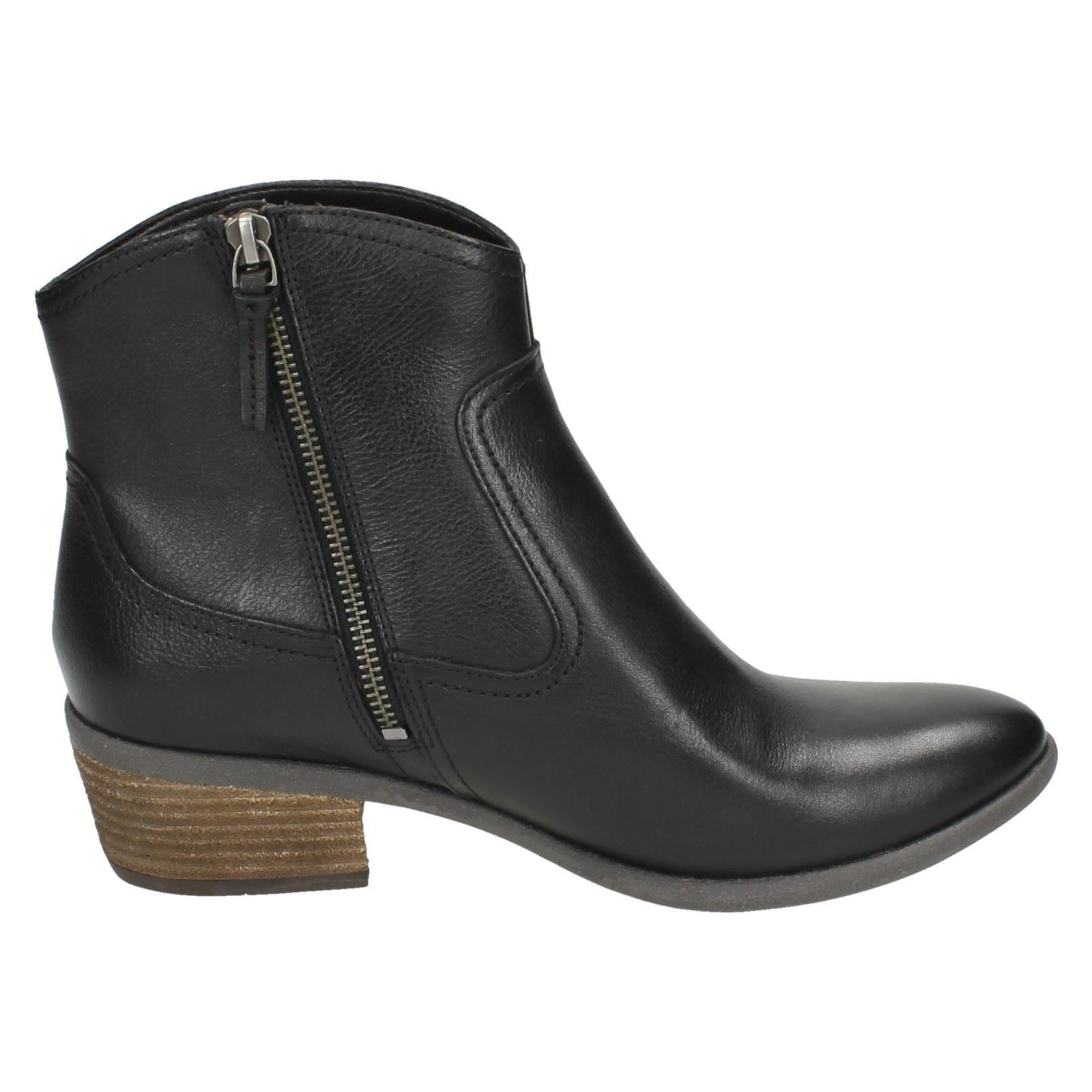 cowboy boots clarks