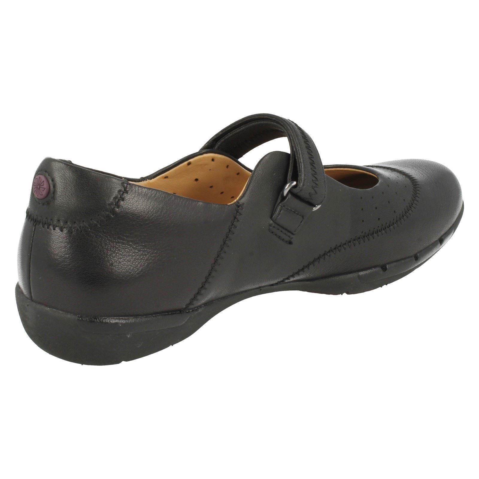 clarks unstructured women's shoes uk