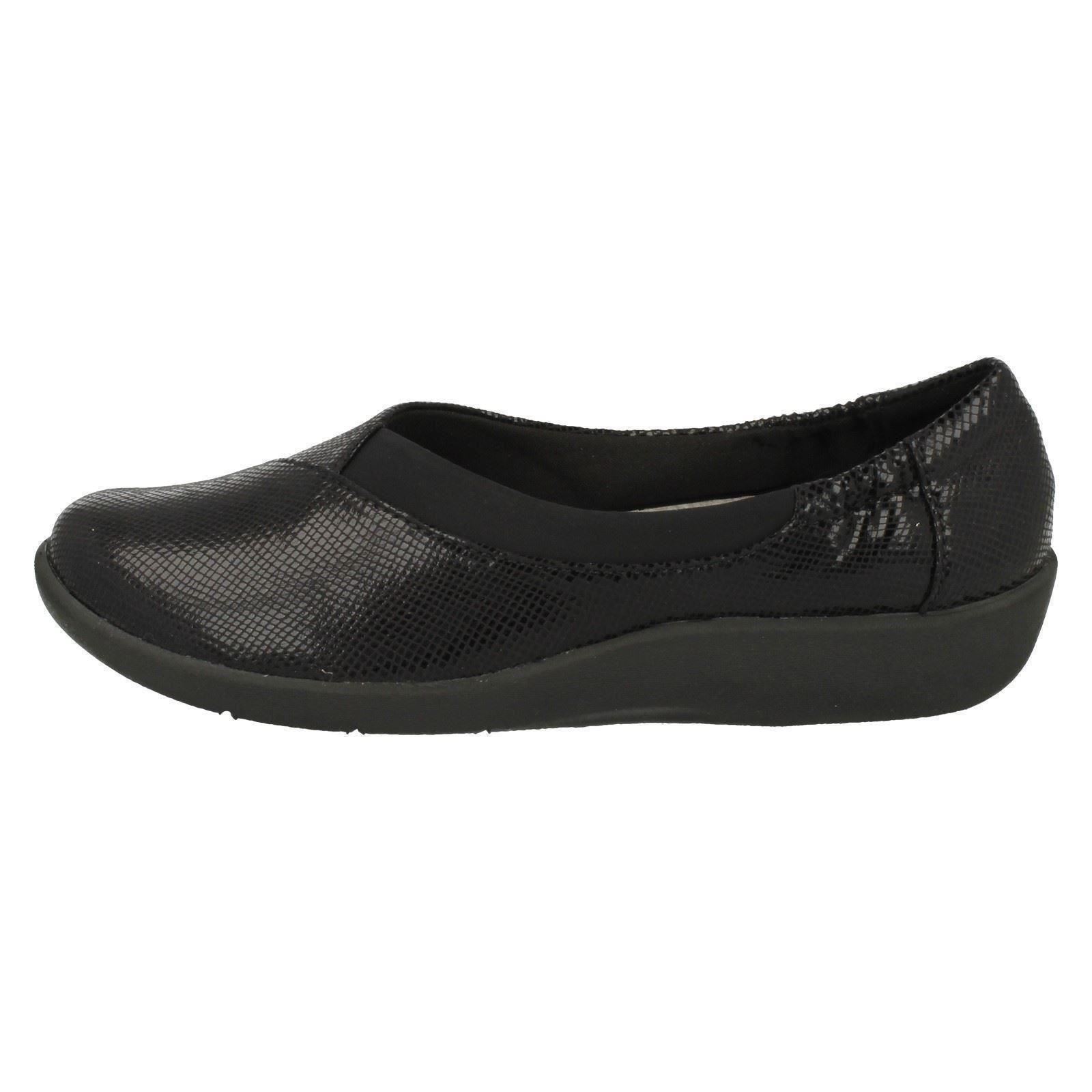 Ladies Clarks Cloudstepper Slip On Shoes Sillian Jetay Ladies Clarks Cloudstepper Slip On Shoes Sillian Jetay
