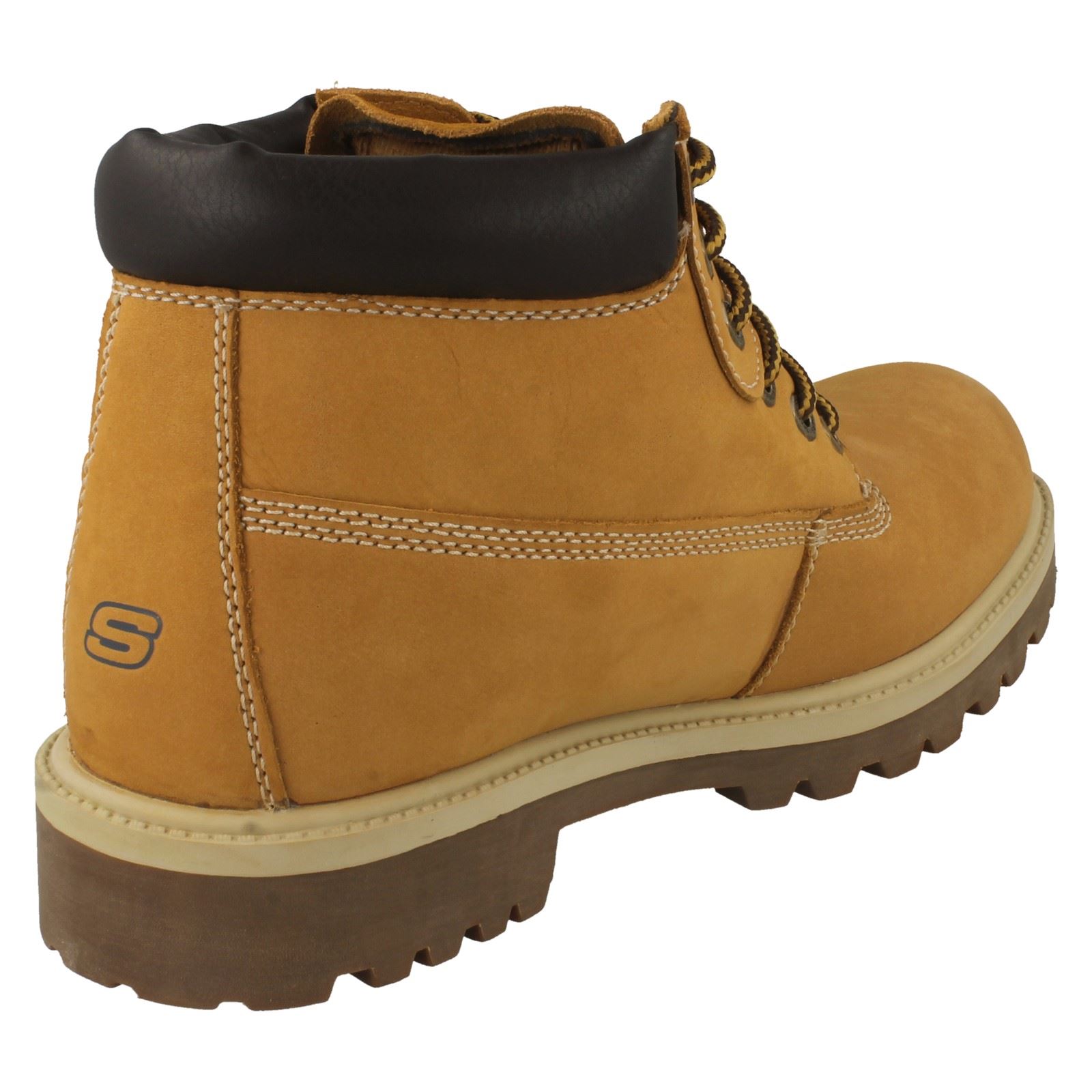 mens sketchers walking boots