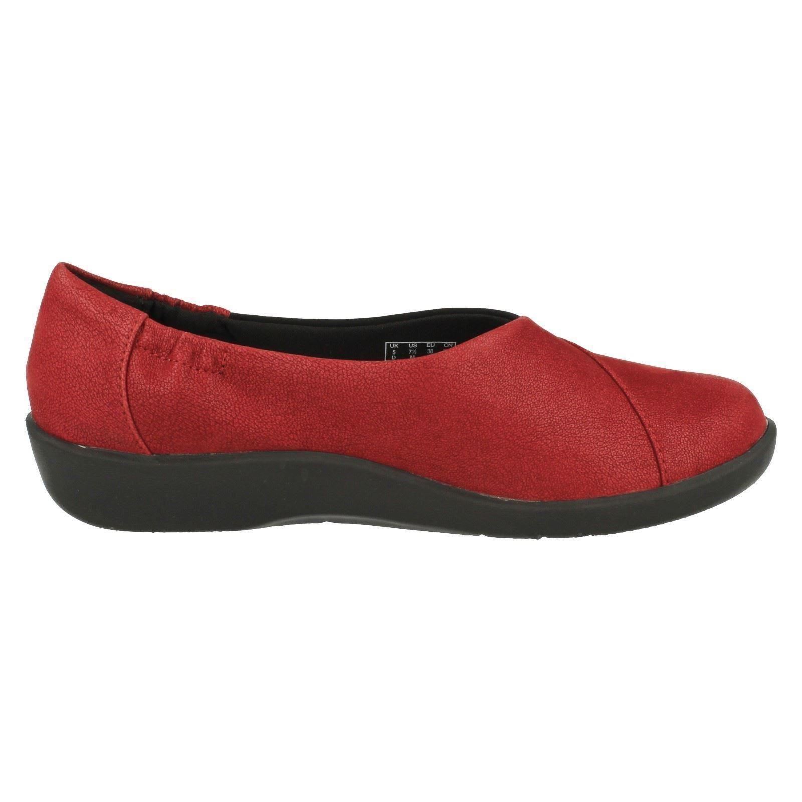 Ladies Clarks Cloudstepper Slip On Shoes Sillian Jetay Ladies Clarks Cloudstepper Slip On Shoes Sillian Jetay