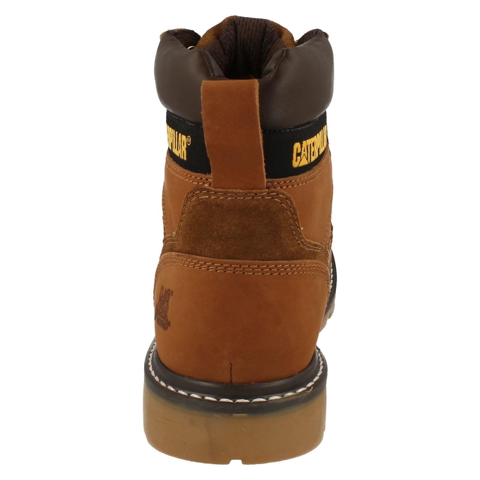 mens caterpillar walking boots