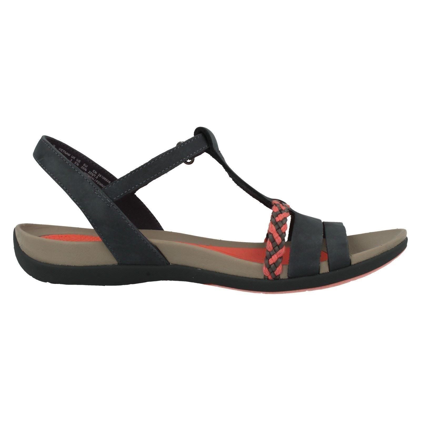 clarks ladies sandals
