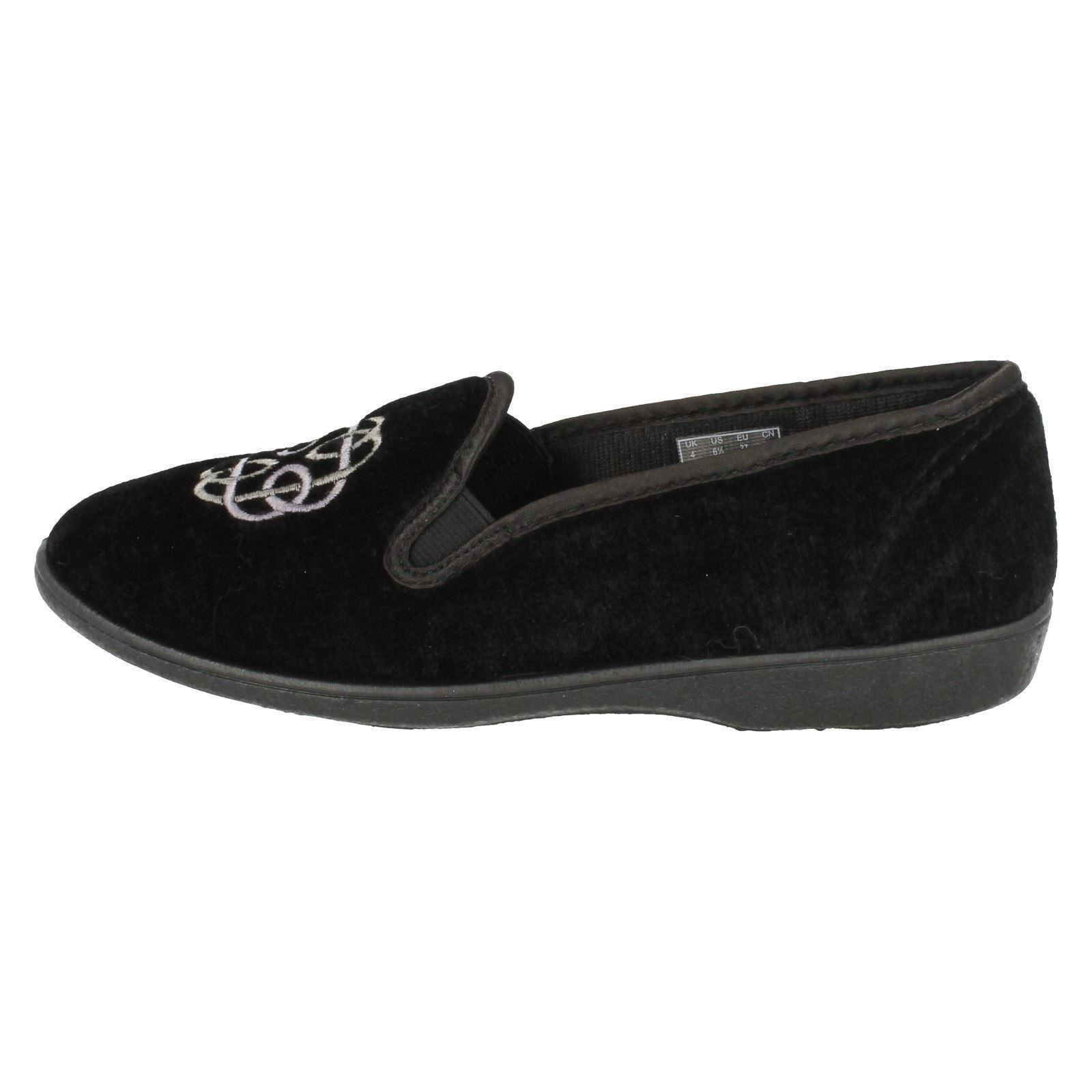 clarks ladies slippers