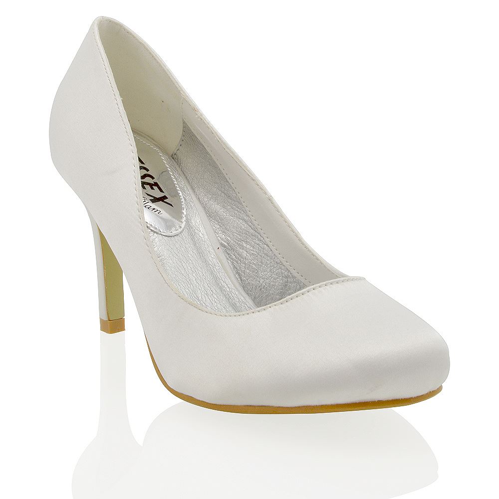 The 17 Best Places for Wedding Sneakers + Slip On Bridal Shoes