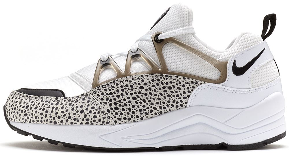 Baskets,femme,imprimees,Nike,Air,Huarache,Light,en,