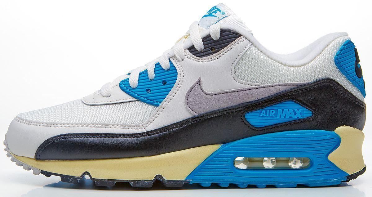 nike manoa boots size 9