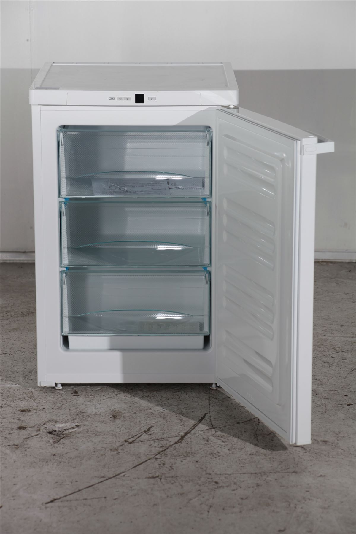 Miele Under Counter Freezer F12011S1 White 3