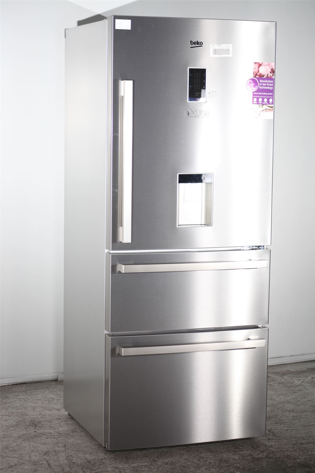 Preloved beko fridge freezer & water dispenser cfmd7852x silver