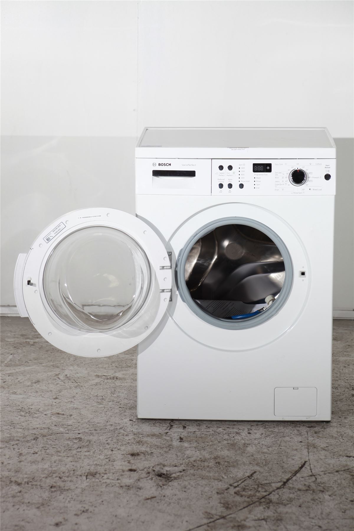 Preloved bosch 8kg vario perfect washing machine waq283s0gb white