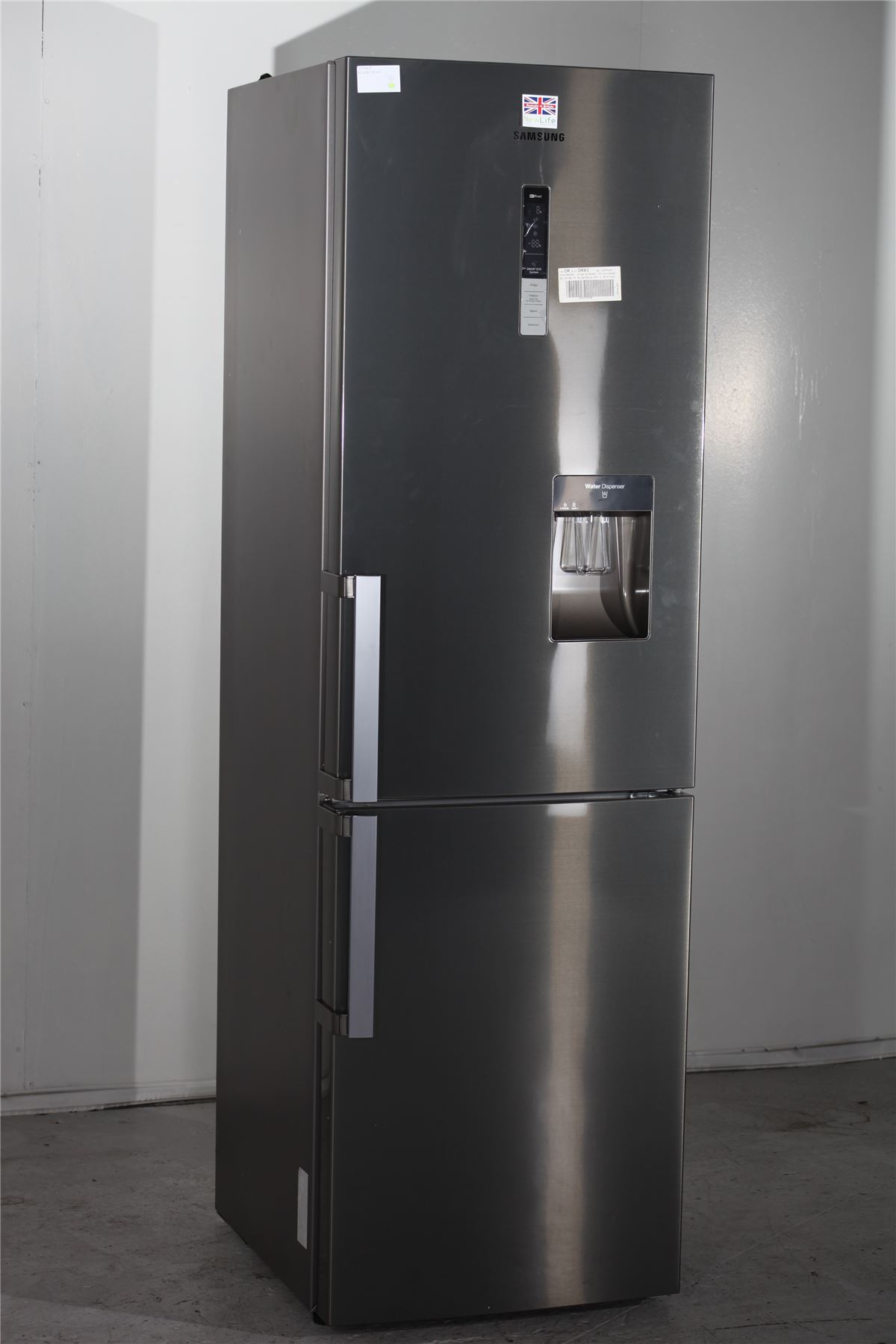 Preloved samsung fridge freezer & water dispenser rl58gpeih