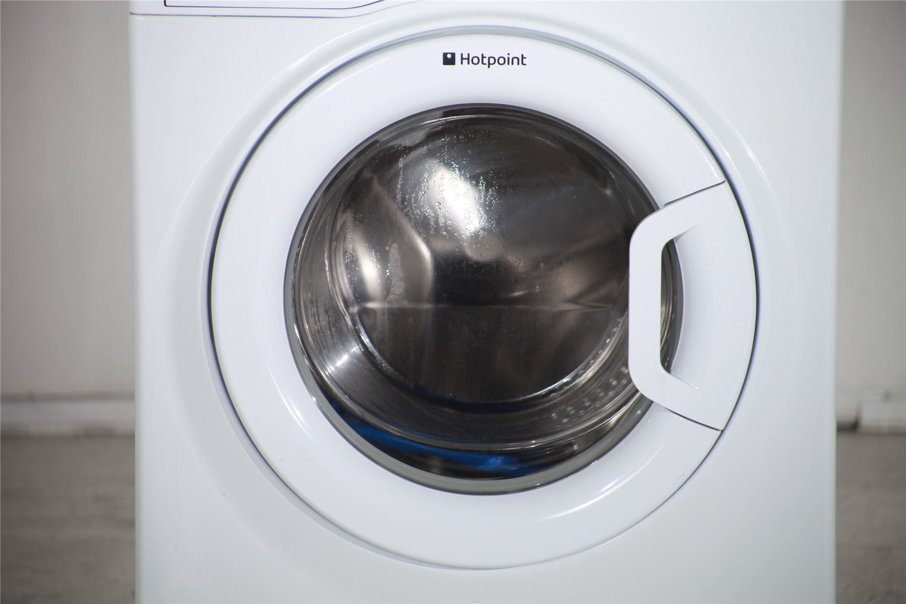 Preloved hotpoint aquarius 6kg washing machine wmal621 white for sale in Brighton, East Sussex