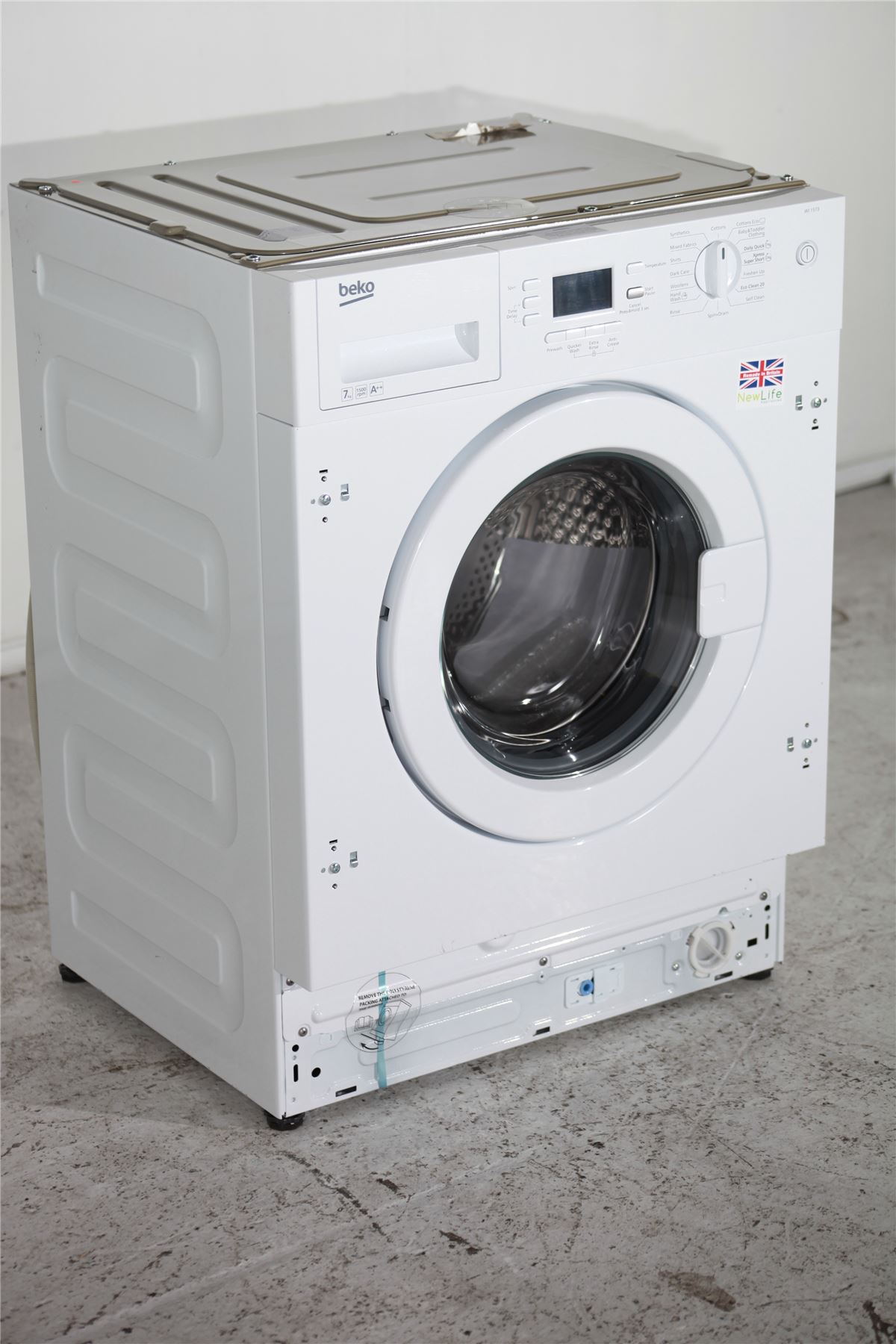 Preloved beko integrated 7kg washing machine 1500 spin wi1573