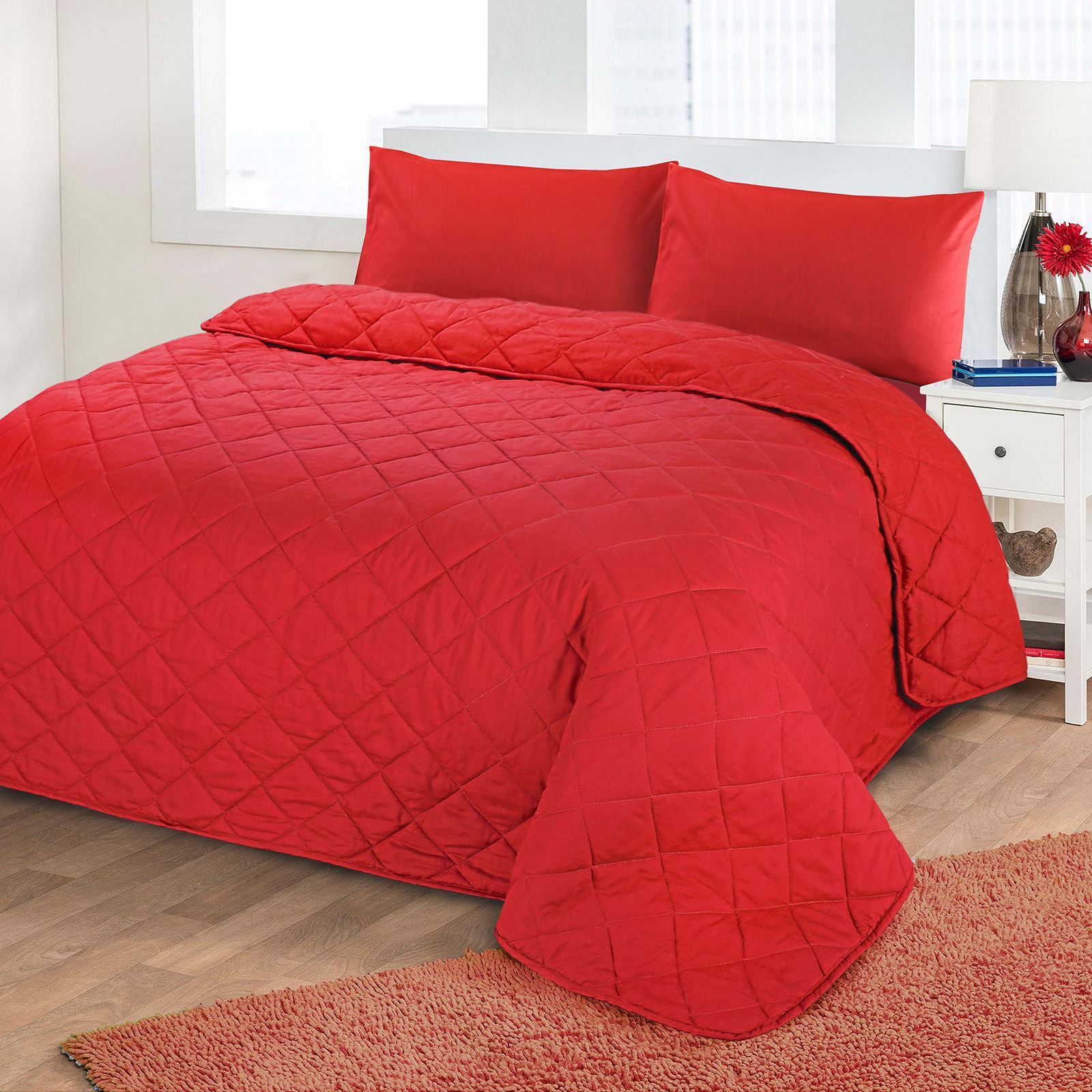 Luxury Soft Plain Dyed Polycotton Quilted Bedspread Bed Quilt Throw