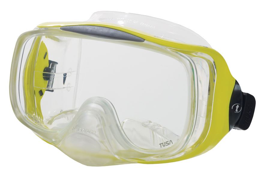 Tusa Dive Mask With Build in Purge Valve in Nose of Mask for EASY