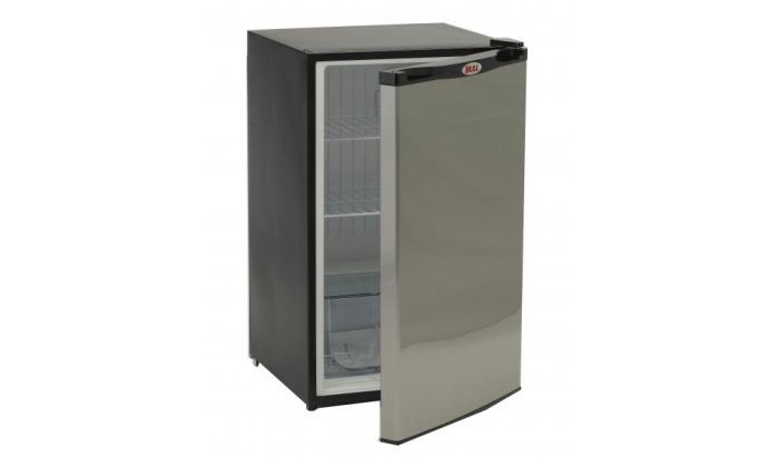 Bull Outdoor Refrigerator - Stainless Steel Front Panel Bull Outdoor Refrigerator - Stainless Steel Front Panel
