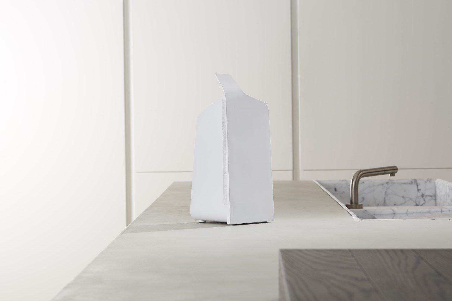White Kitchen Roll Holder black + blum forminimal kitchen roll holder in white or grey | ebay White Kitchen Roll Holder black + blum forminimal kitchen roll holder in white or grey | ebay