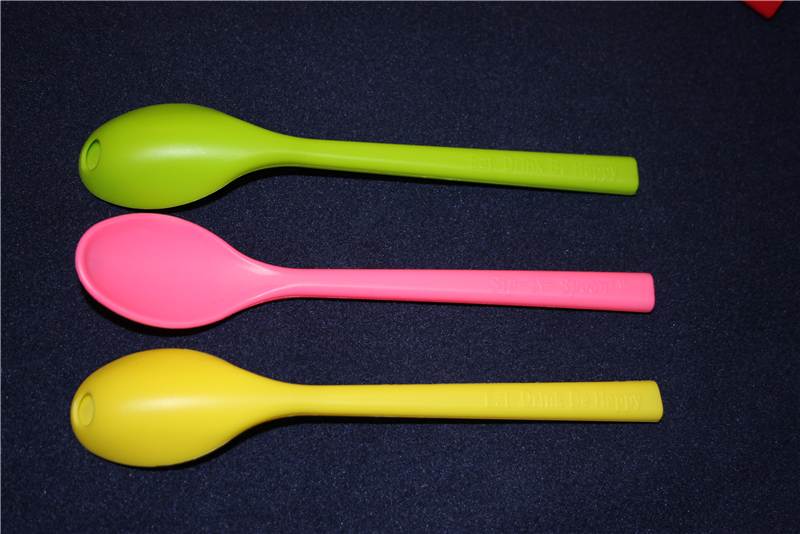 SipnSpoons Spoon with Straw built in! Great for cereal fun novelty
