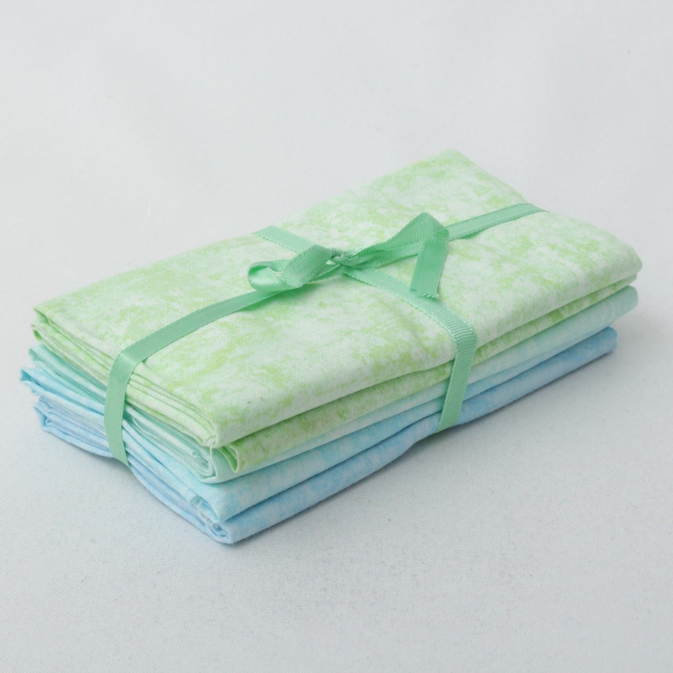 100 COTTON PLAIN PASTEL FABRIC EDITIONS FAT QUARTER QUILTING PATCHWORK