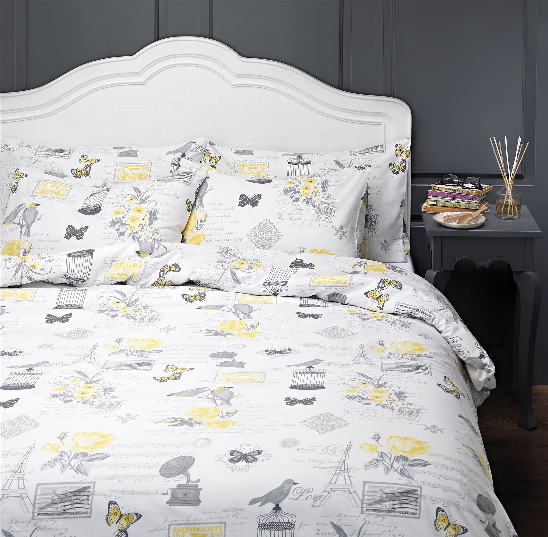 Song Bird Vintage Style Design Duvet Cover Quilt Set Yellow White Song Bird Vintage Style Design Duvet Cover Quilt
