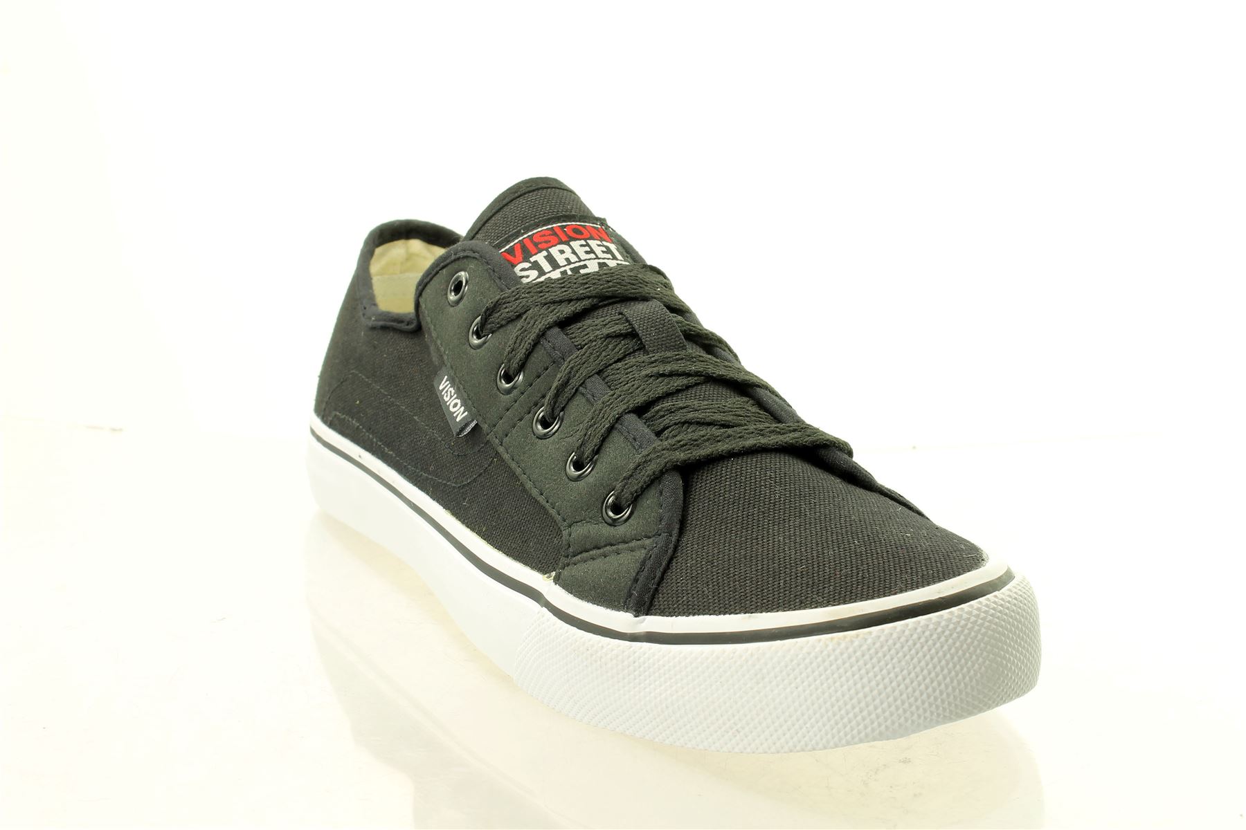mens streetwear trainers
