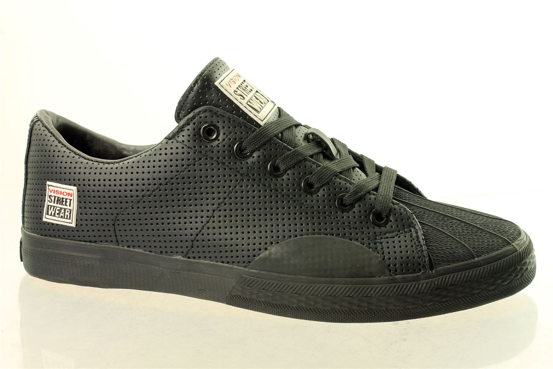mens streetwear trainers