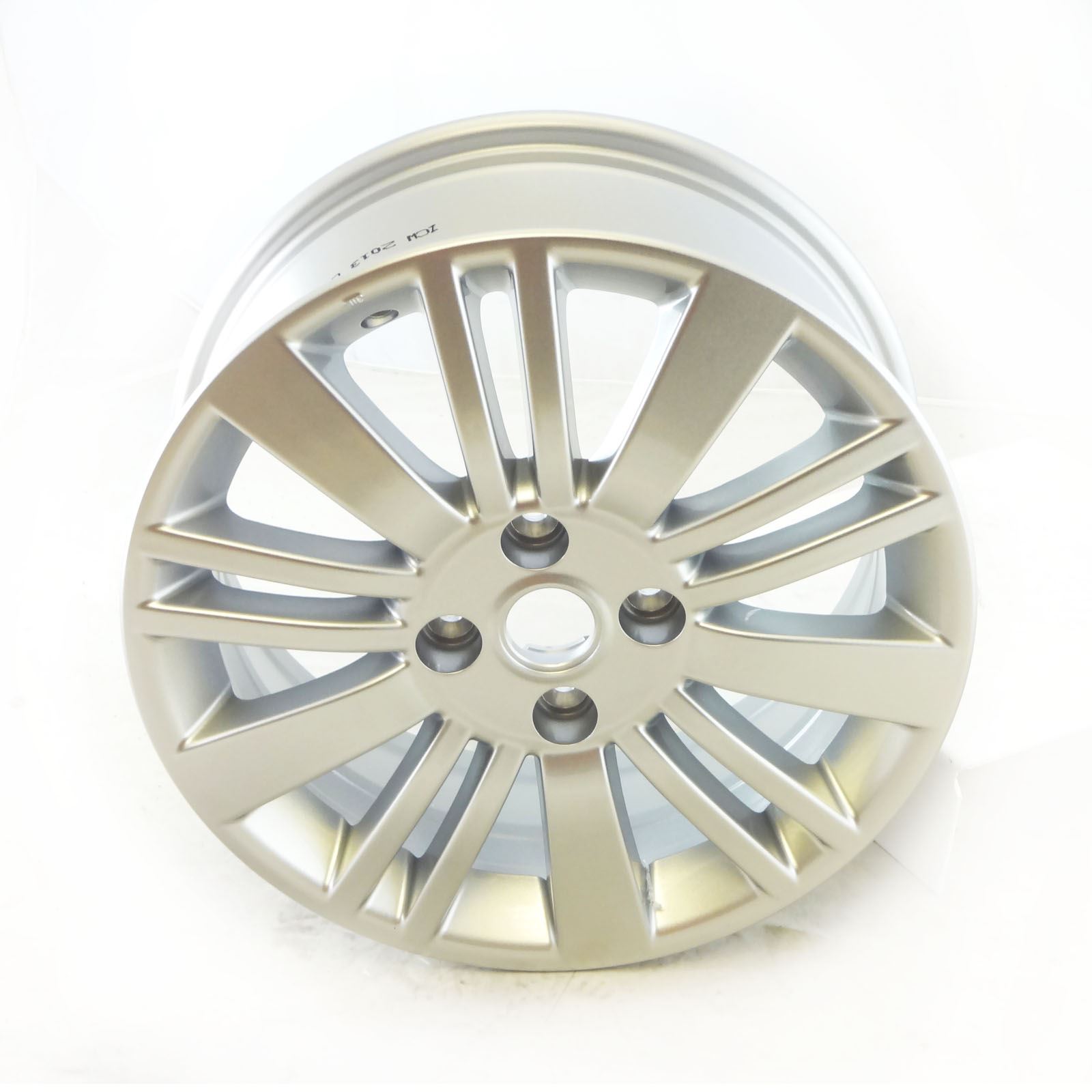 GENUINE Fiat Grande Punto (20052012) 6J x 15" Alloy Wheel 735480818